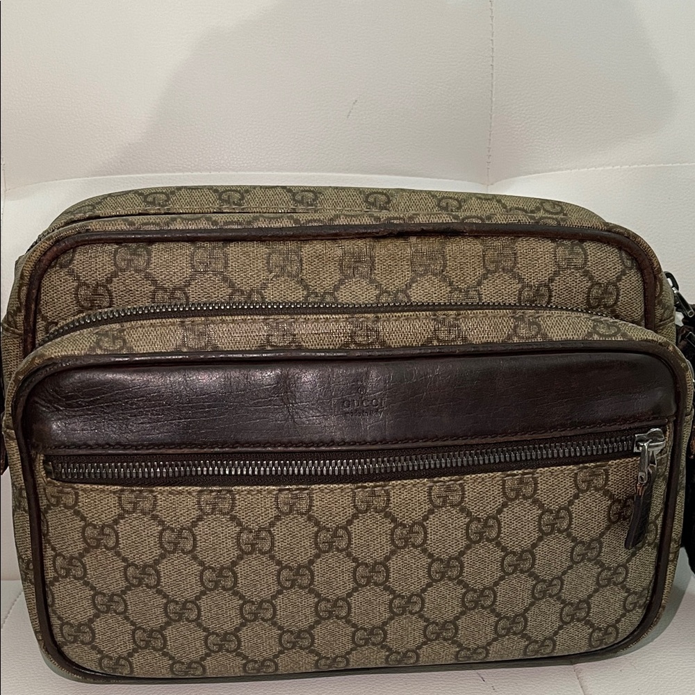 Authentic Gucci GG Coated Canvas Reporter Messenger Bag